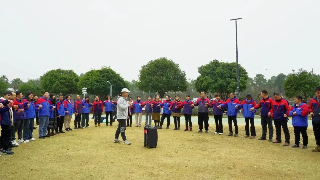 挑戰(zhàn)自我 熔煉團(tuán)隊(duì) | 湘聯(lián)電纜年終拓展活動(dòng)圓滿完成！